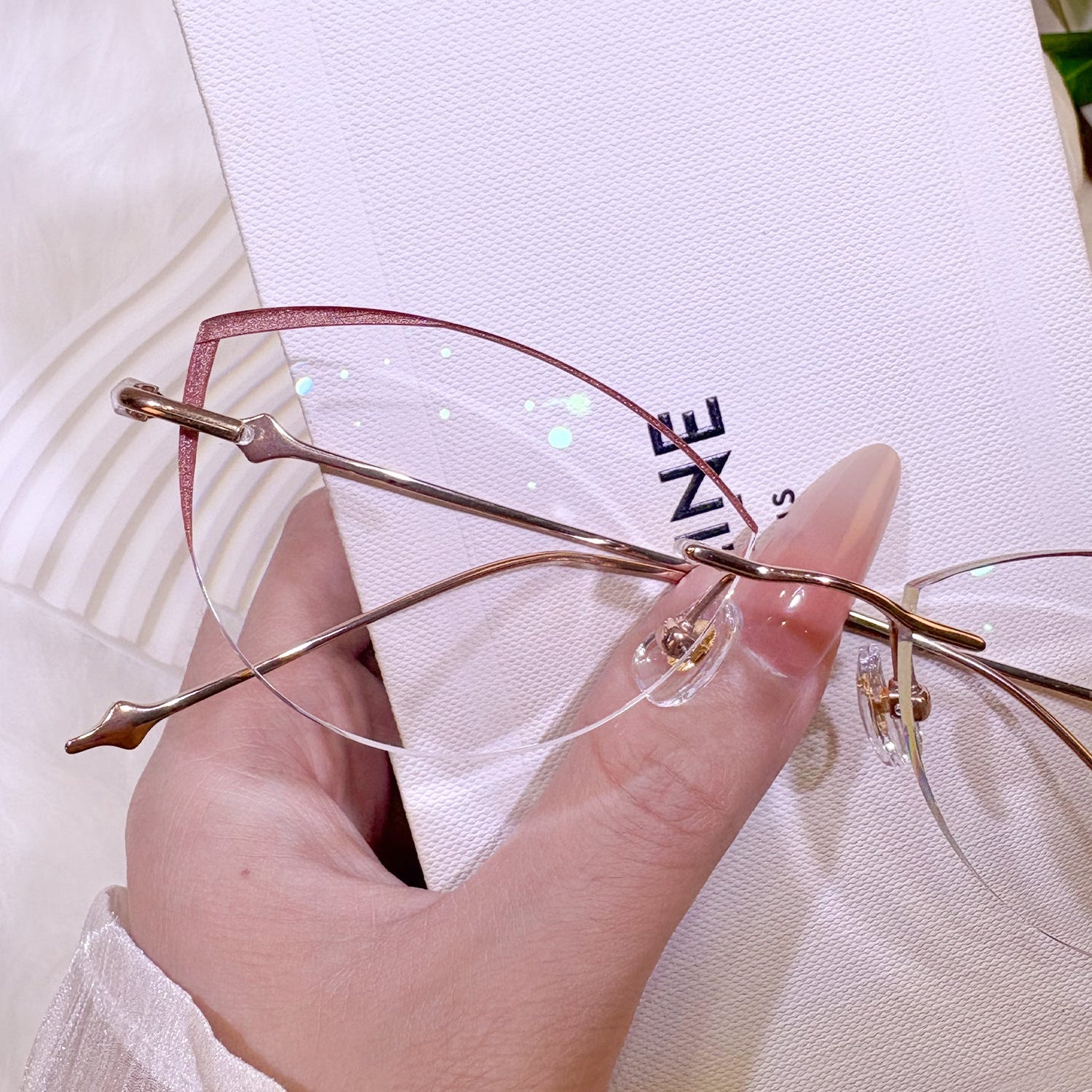 Vivi Eyeglasses