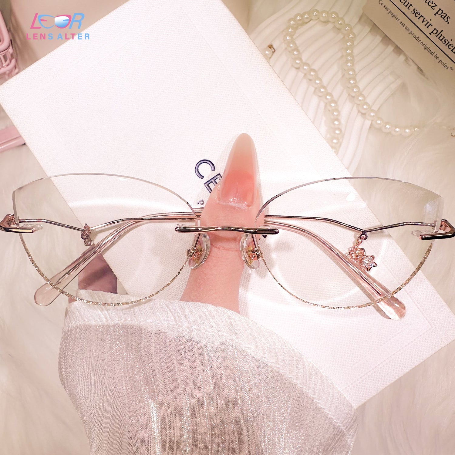 Kiri Eyeglasses