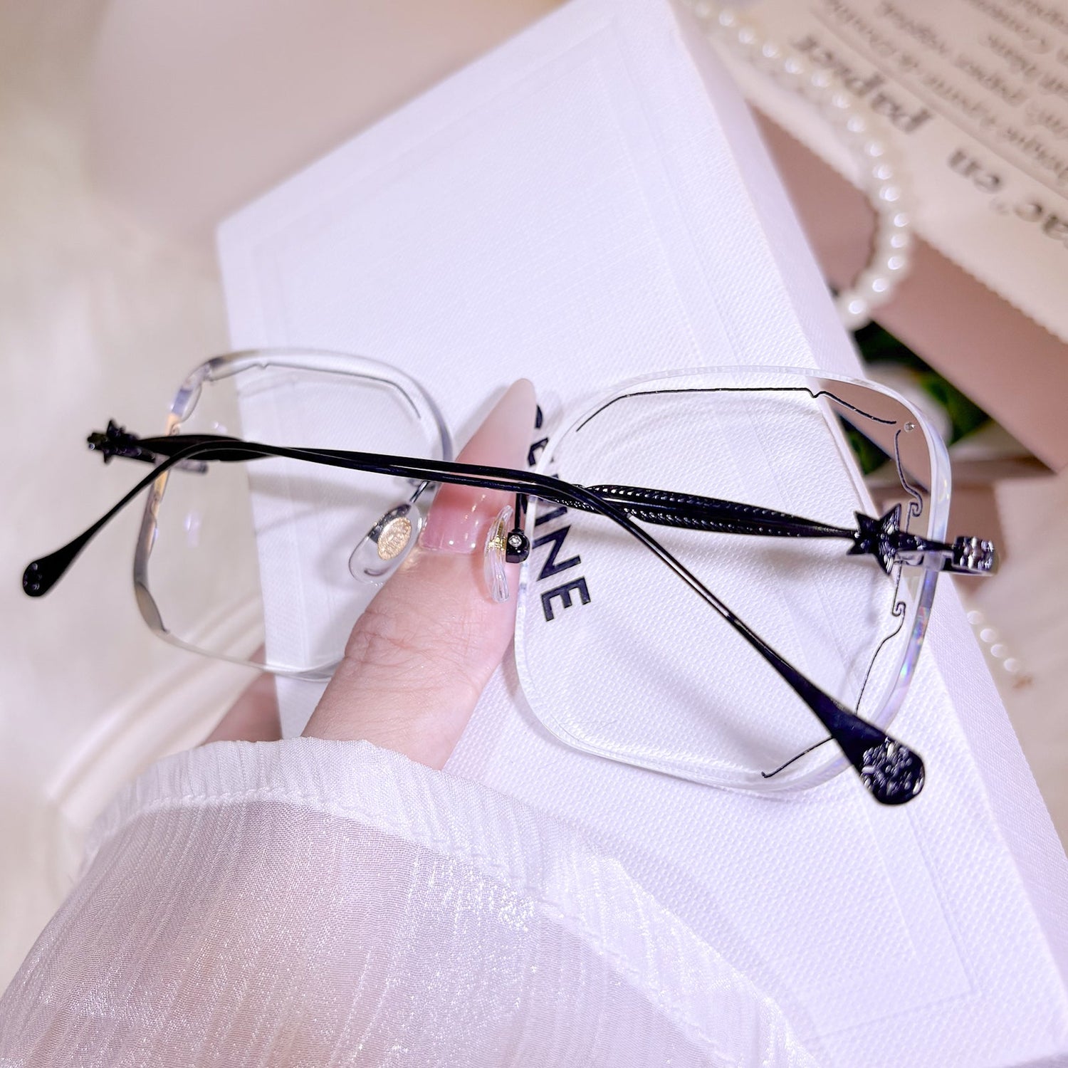 Noctra Eyeglasses
