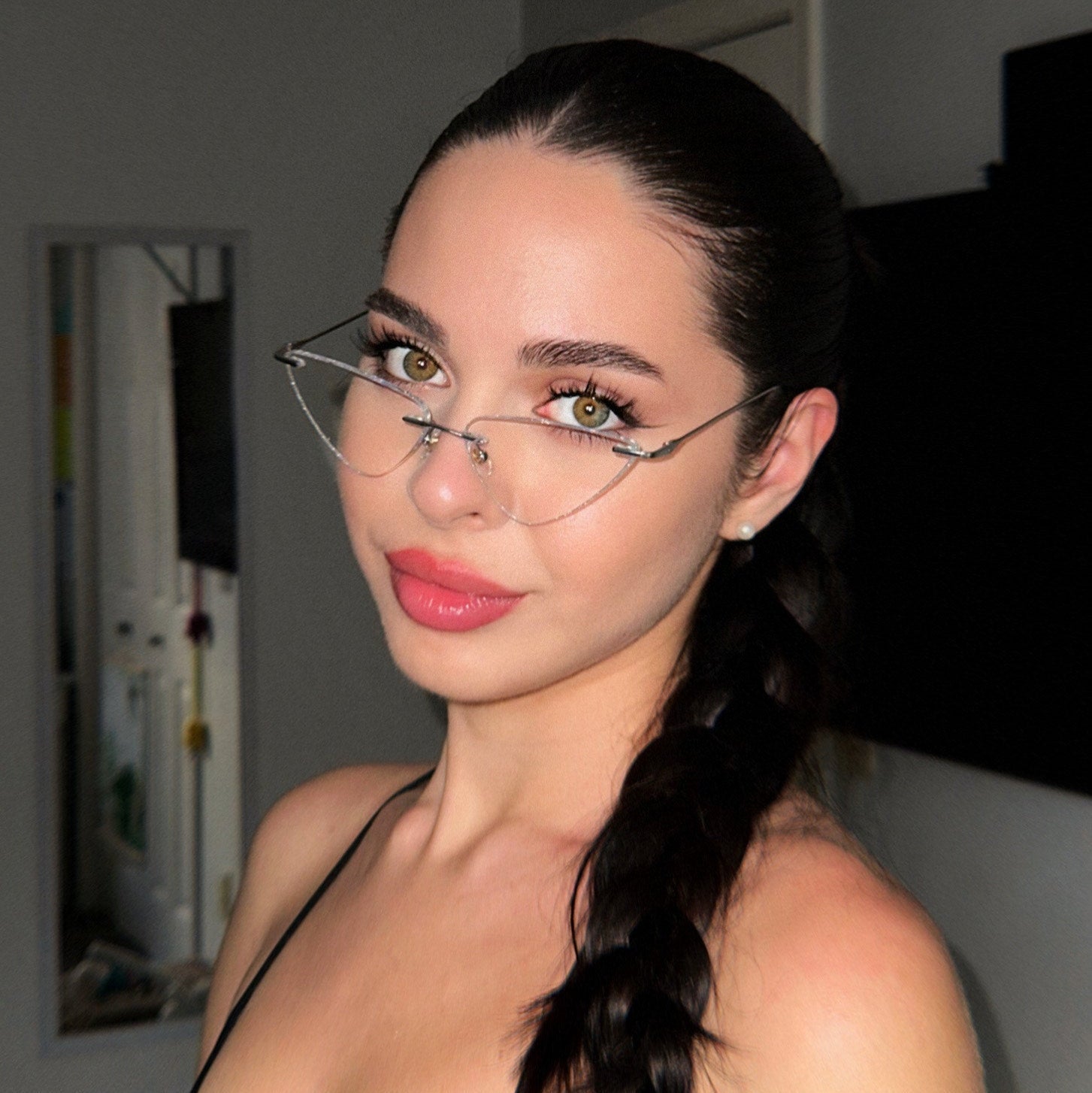 Niva Eyeglasses